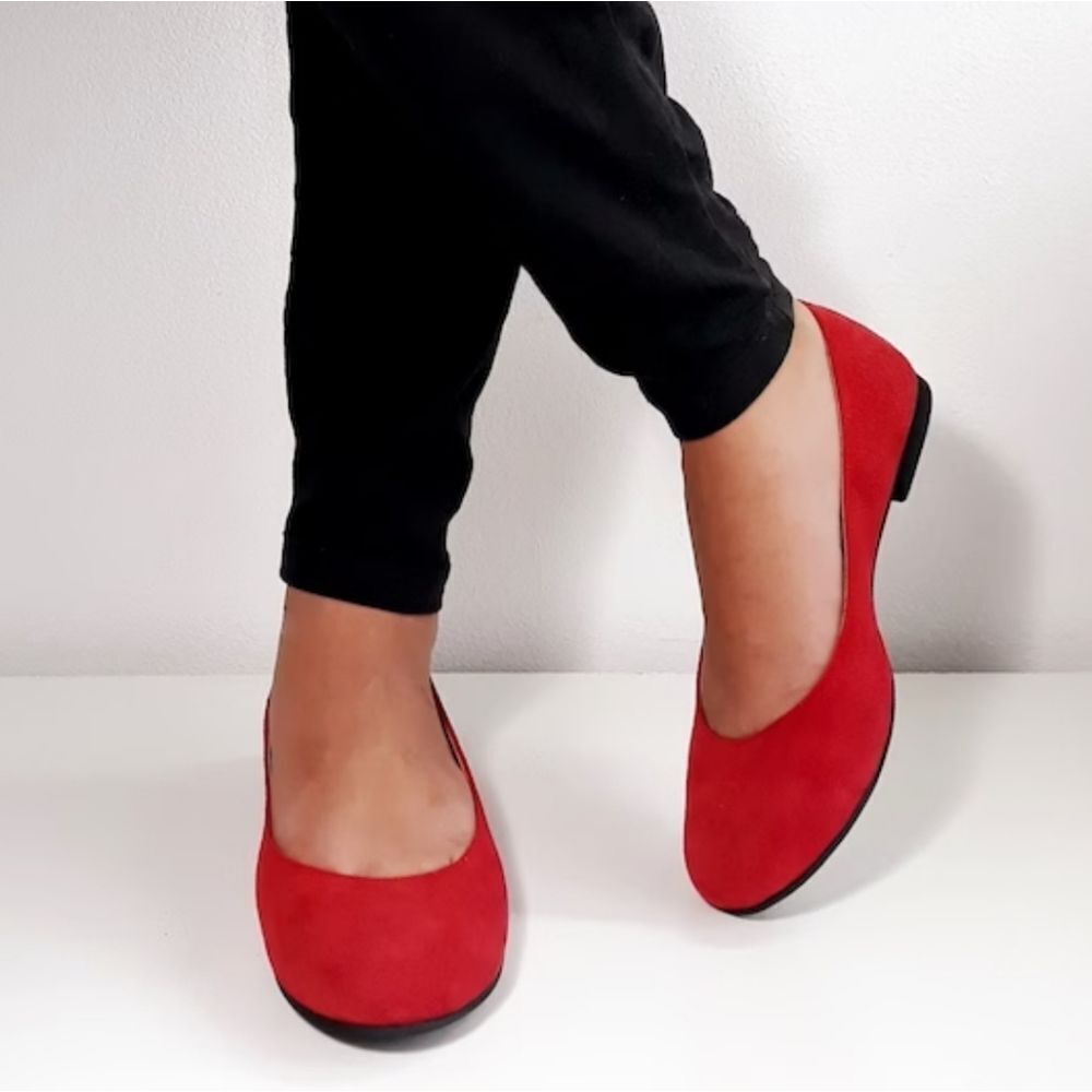 BRAND NEW HERSTYLE SLIP-ON WOMEN"S BALLET FLAT SHOE